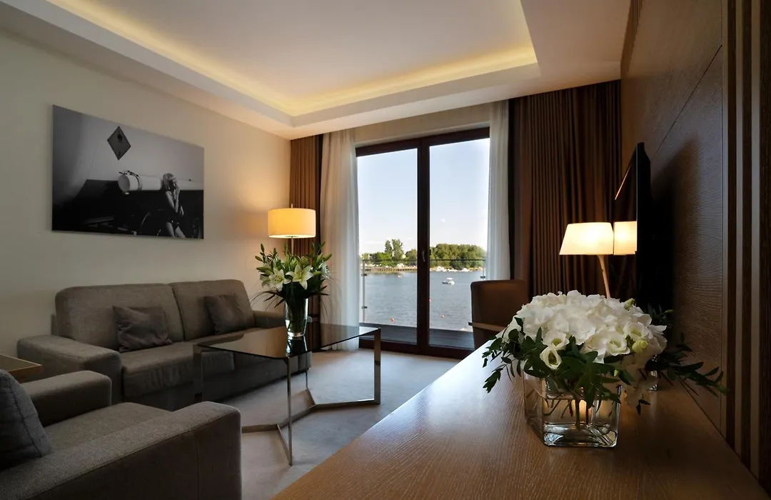 Tiffi Boutique Hotel-1
